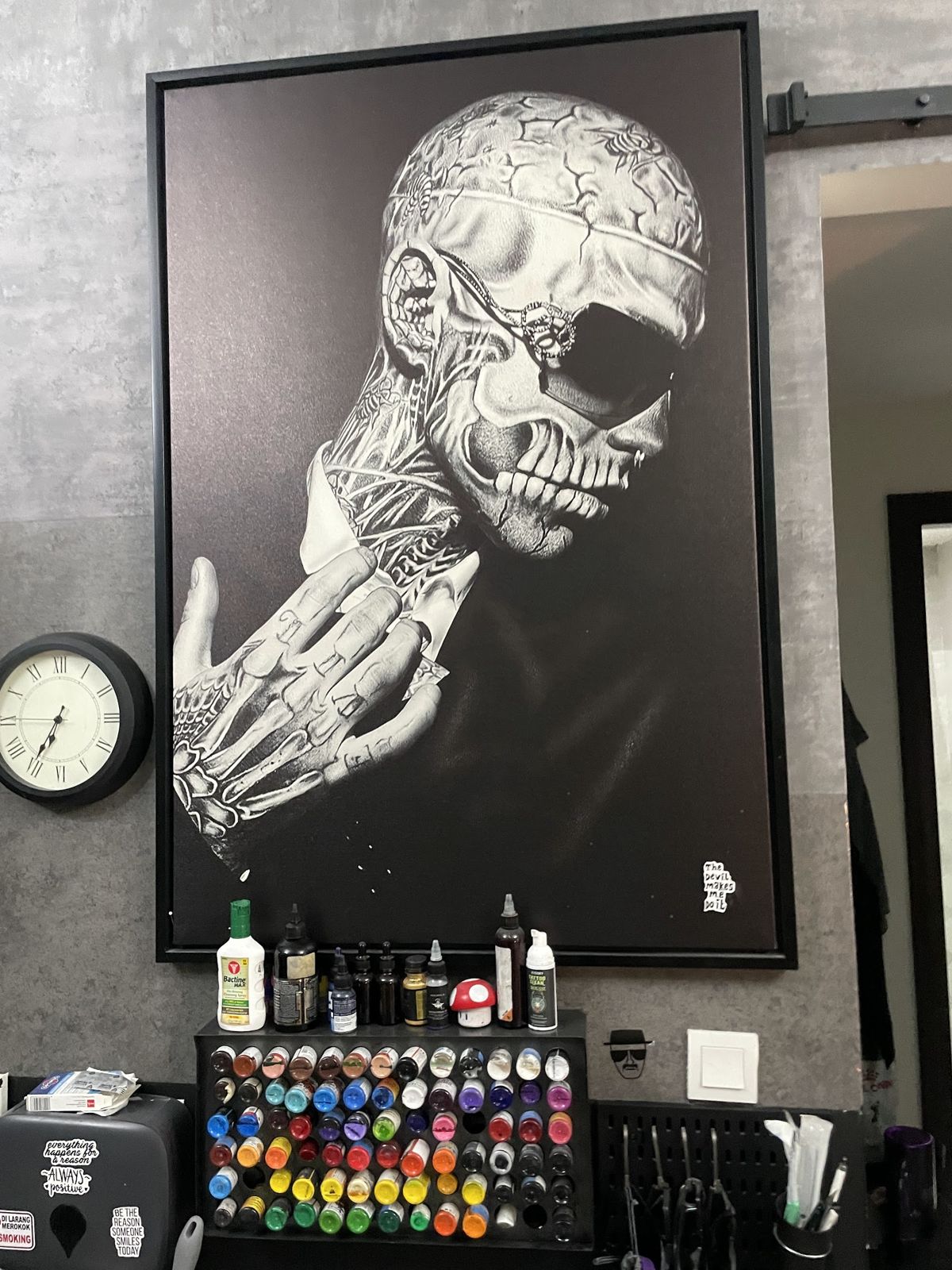 Ink rack under the skull portrait
