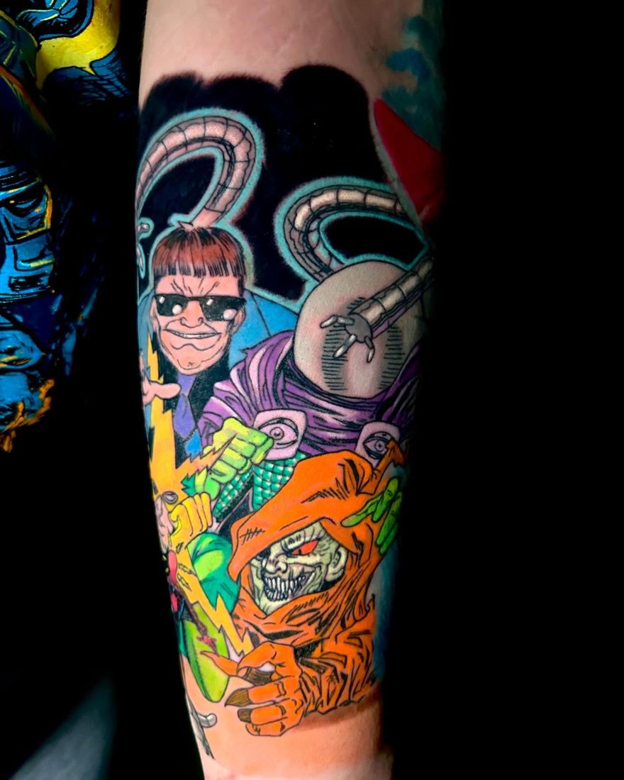 Color comic sleeve